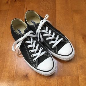 Converse All Star Chuck Taylor Sneakers
